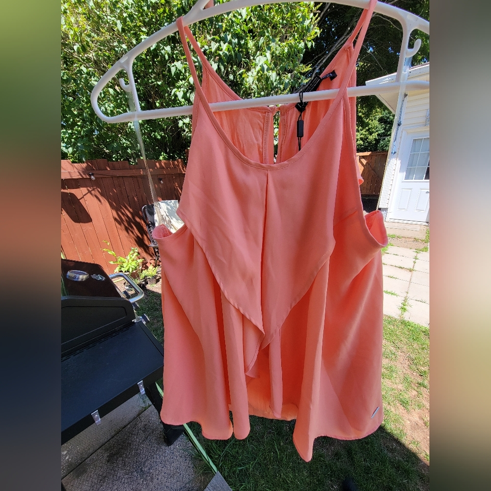 Peach Sleeveless Camisole Top size Med